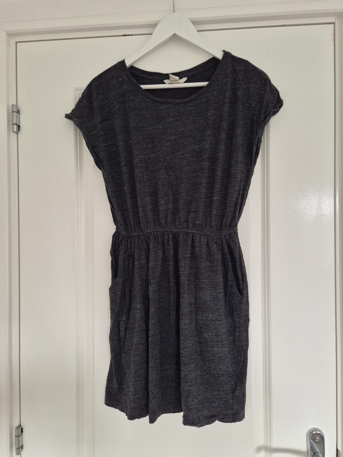 H&M grey Tshirt dress size Small