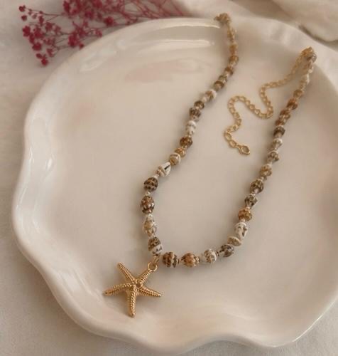Beach-inspired starfish necklace