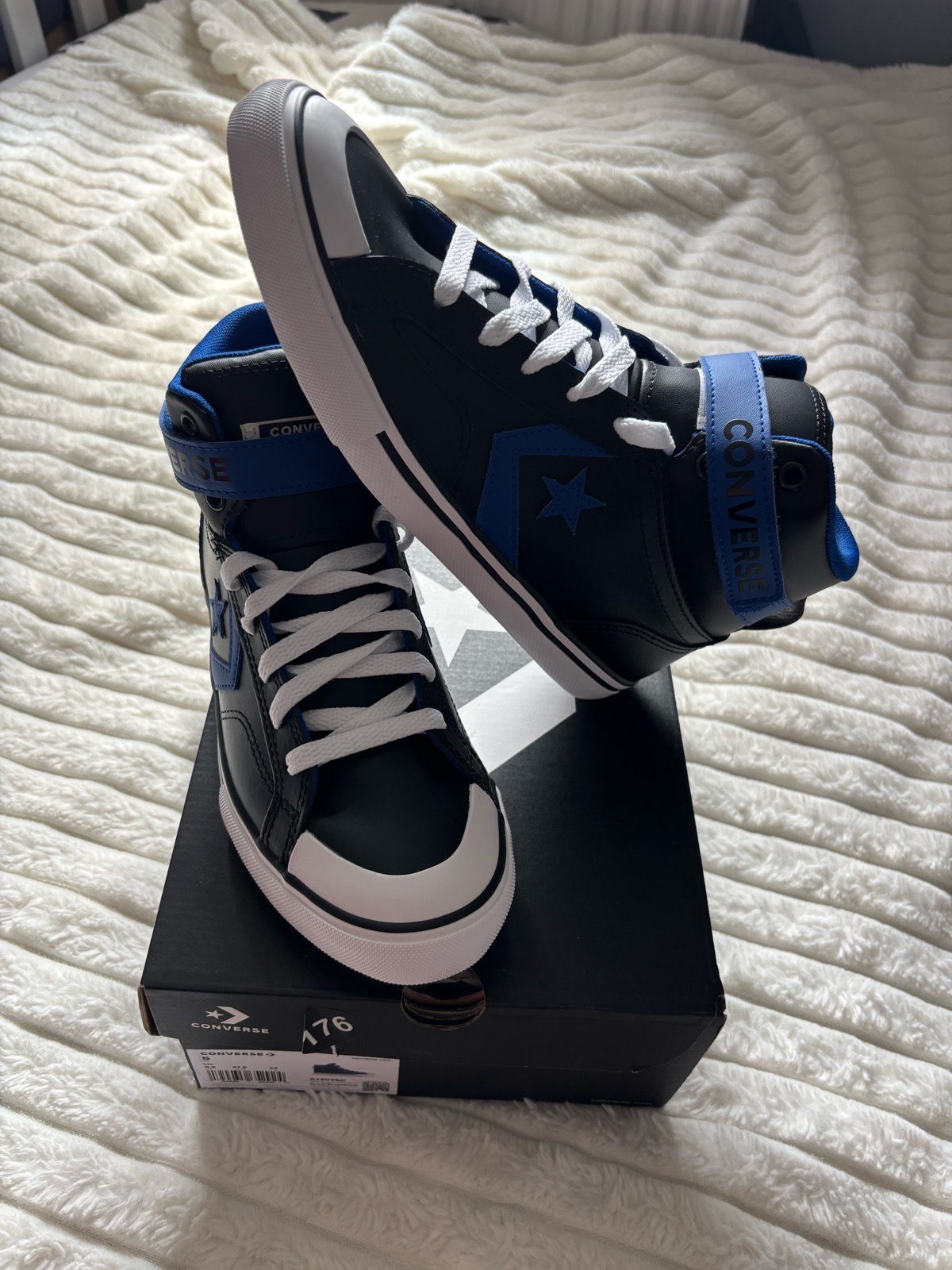 Converse Allstars junior high tops