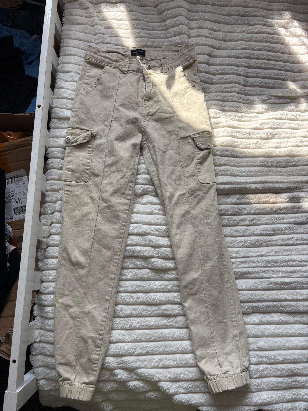 Ladies stretch cargo pants