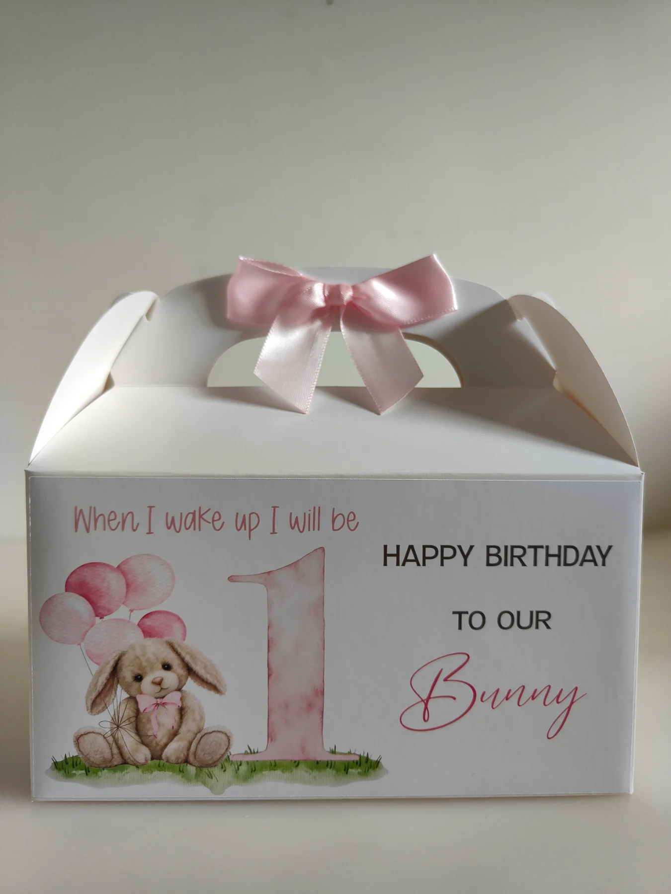 Birthday gift box pink bunny