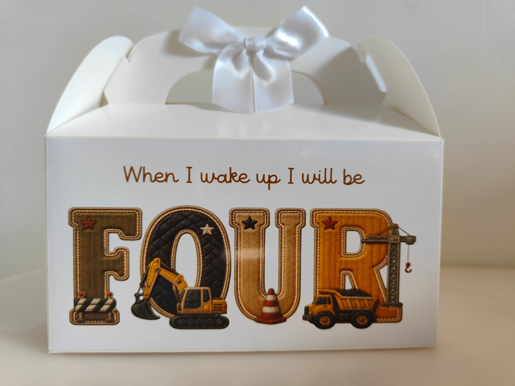 Birthday gift box diggers