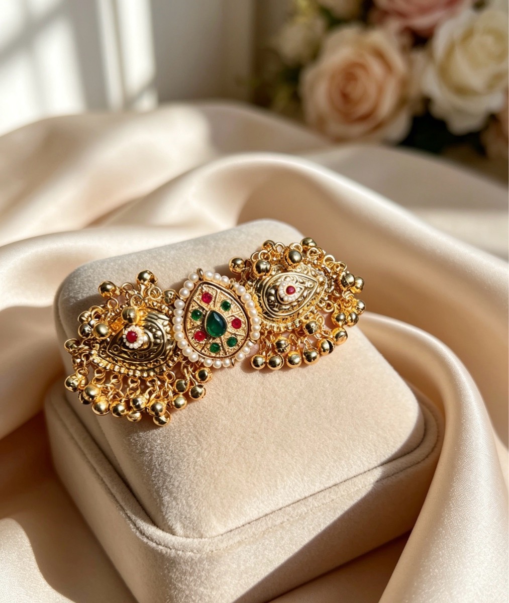 Premium Antique Gold Plated Kashmiri Adjustable Ring, Ghungharoo Details