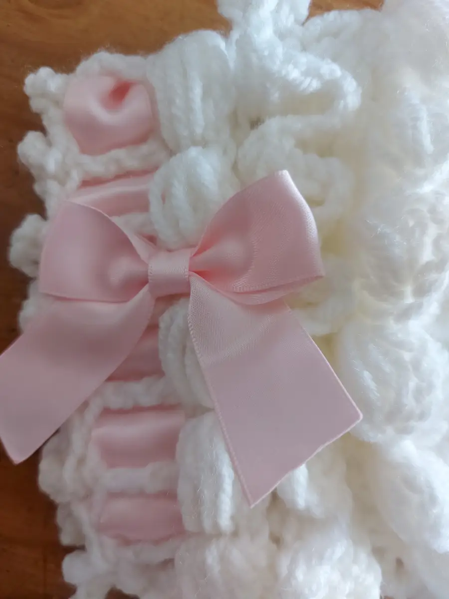 Baby girl bonnet