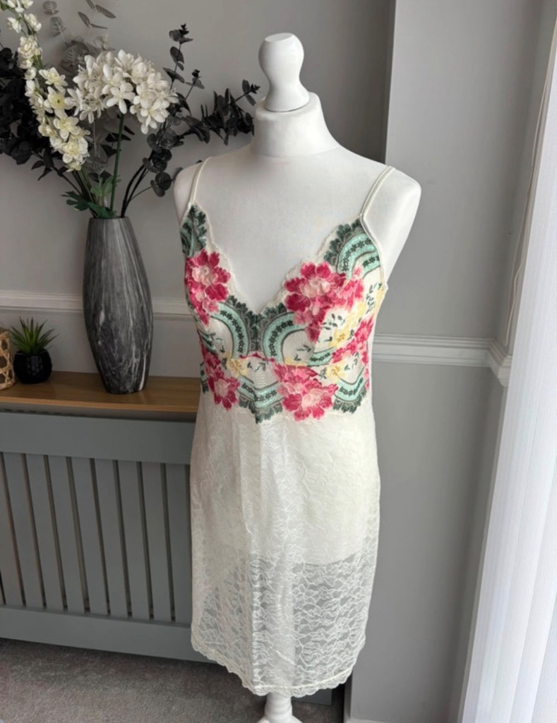 Intimissimi, floral, lace lingerie slip dress size 12