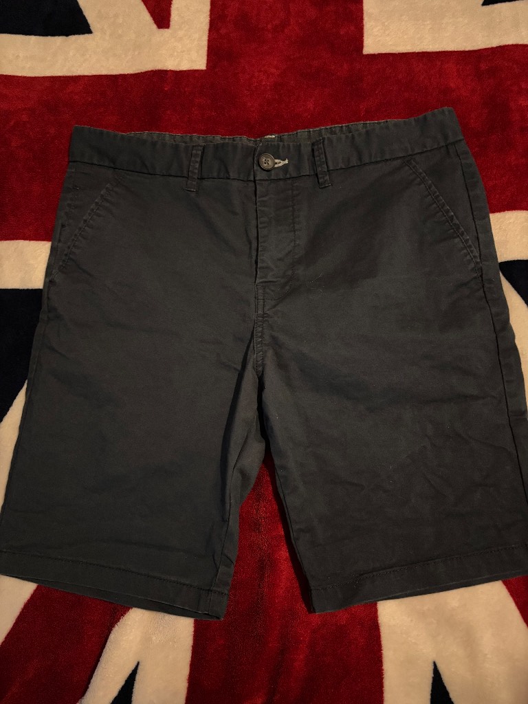 Men's boys navy blue shorts. Size 34. See description for measurements
