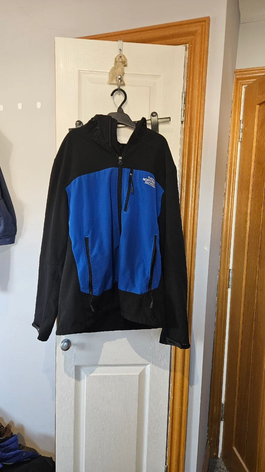 The north face mens jacket size M