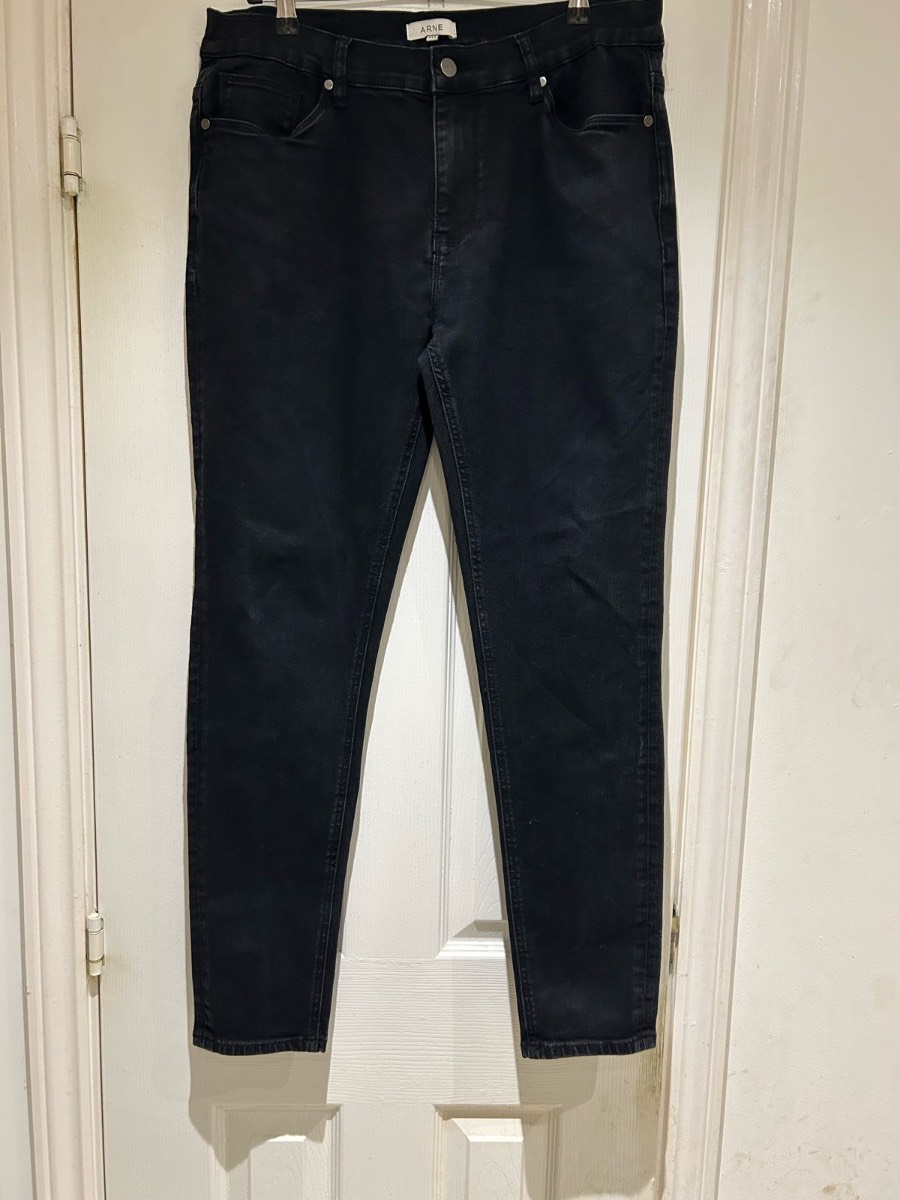 Men’s Arne slim fit tailored jeans- black wash size 34w