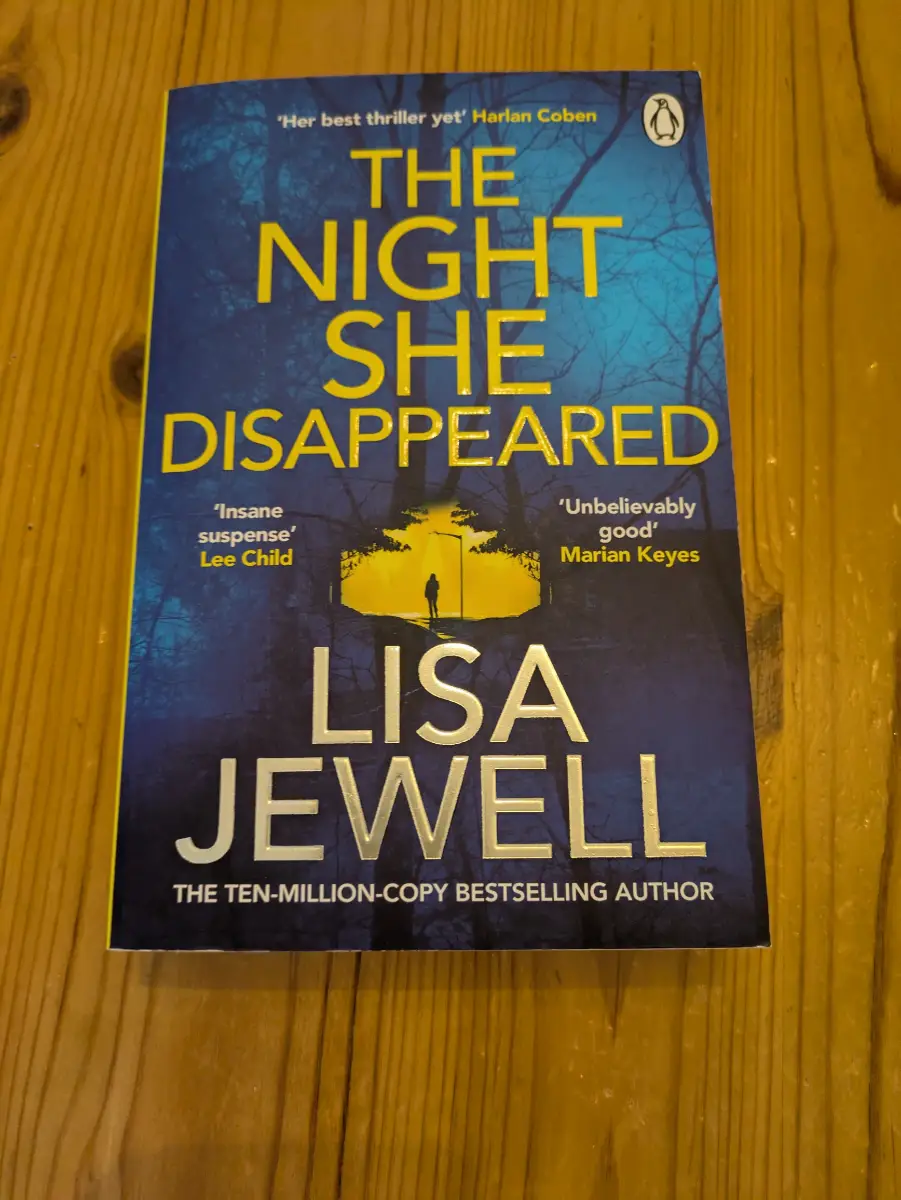 The Night She Disappeared by Lisa Jewell - Paperback Brand New