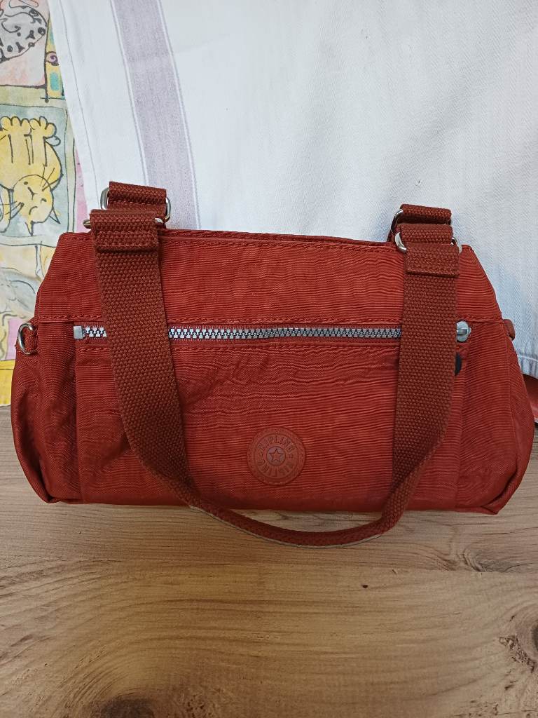 Kipling brown medium handbag