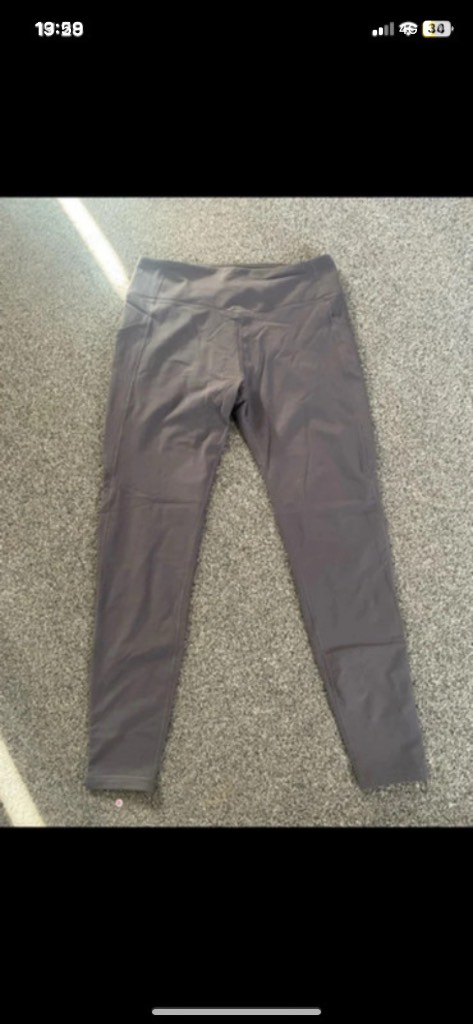 Woman’s grey thermal lined leggings