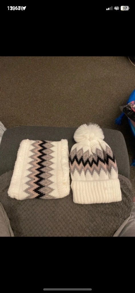Woman’s 2 piece winter set