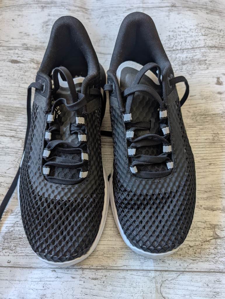 Under Armour Tribase Reign 4