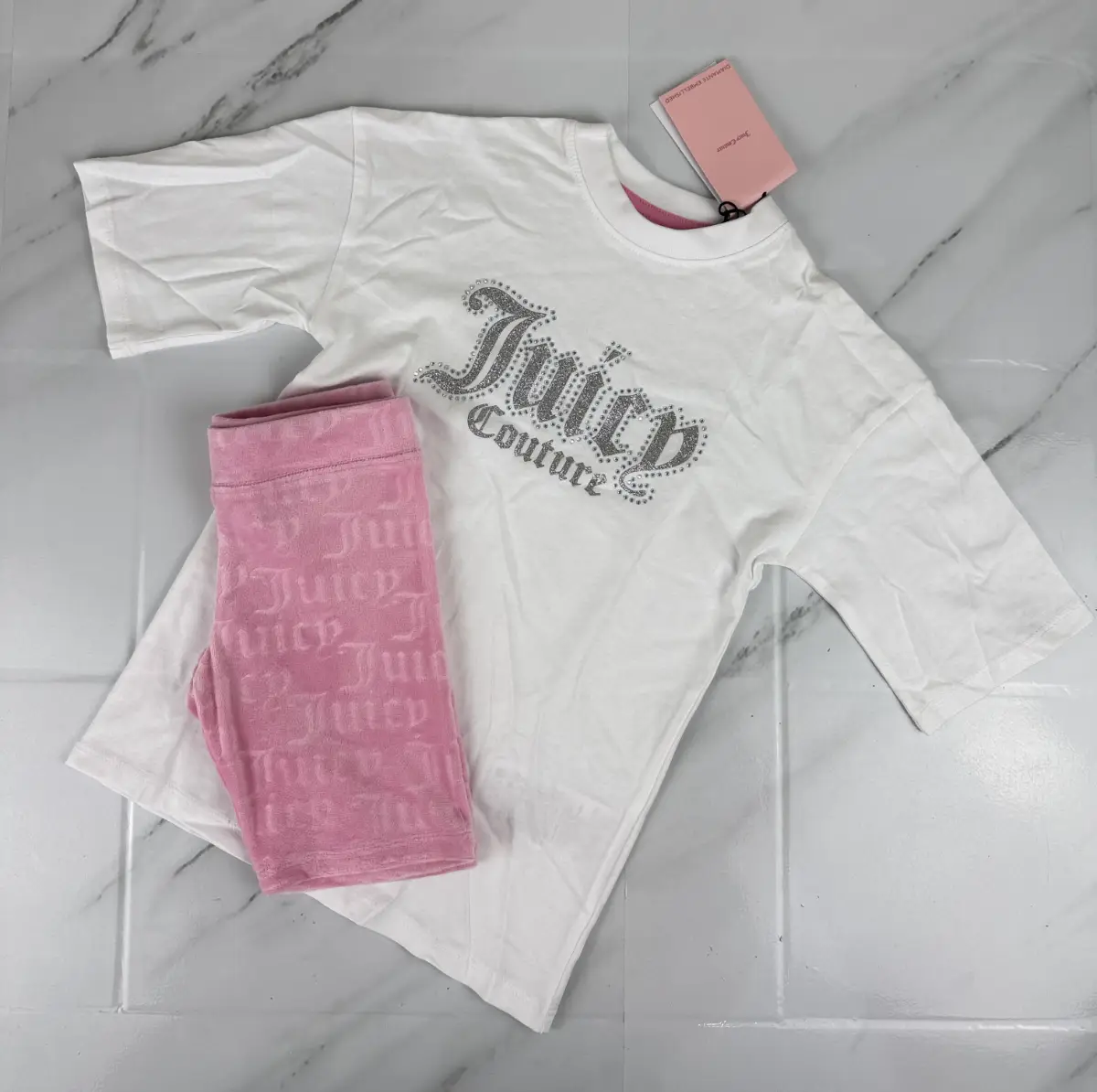 Juicy Couture T-Shirt/Mono Bike Shorts Set White/Pink Size 3-4 Years S0478