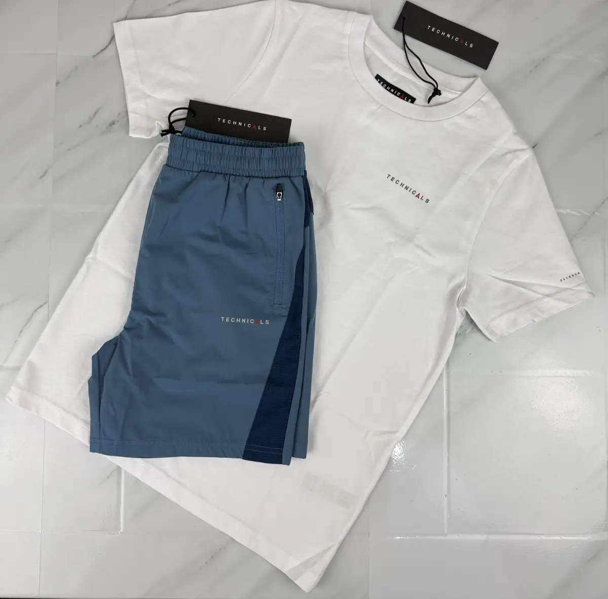 Junior Technicals Venture T-Shirt White & Shorts Junior Blue Size 12-13 Years S0480