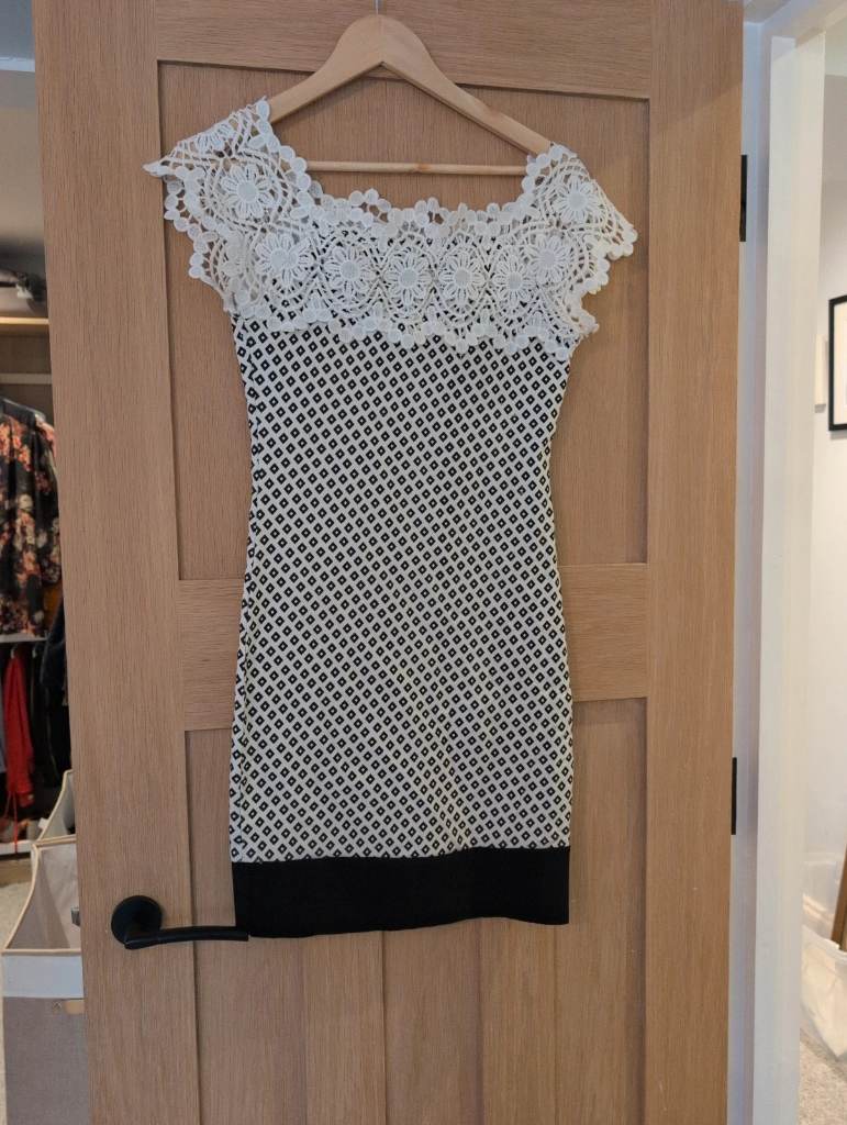 Gondola Blu lace trim mini dress — UK 8-10