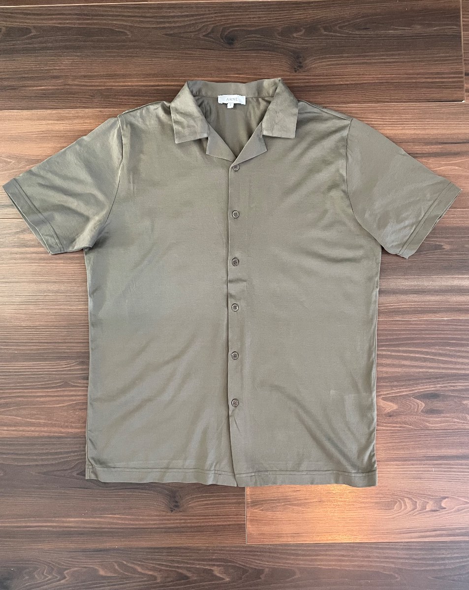 Arne Cuban collar shirt.
