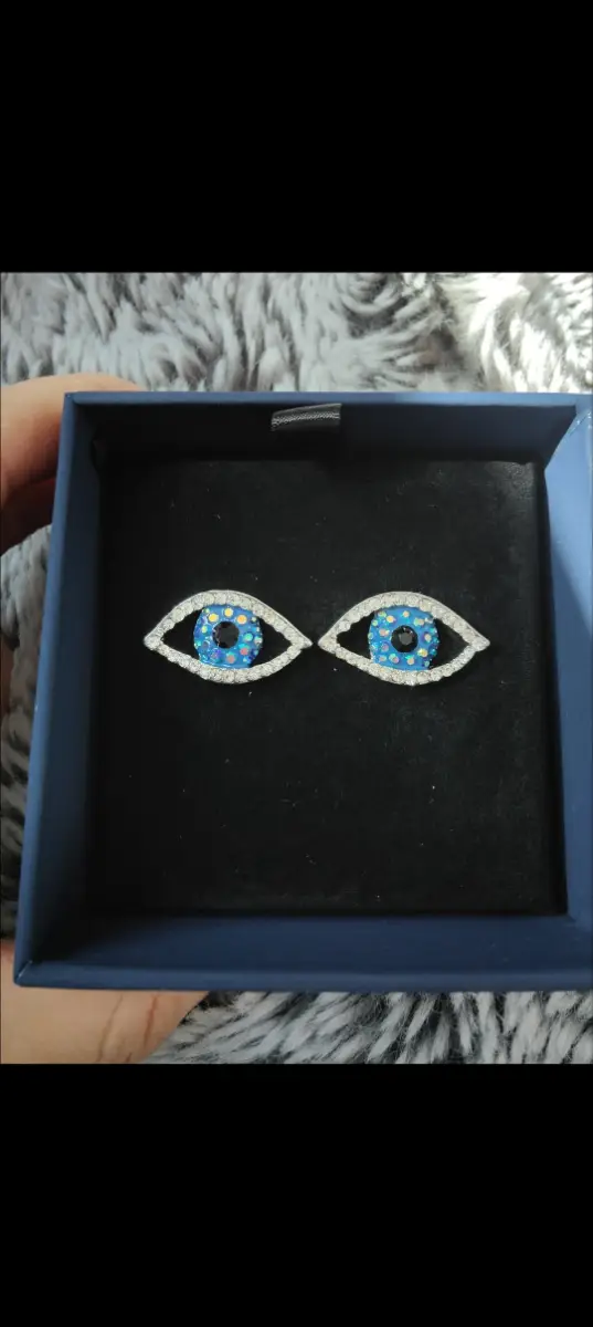 Wilson and butler eye earrings studs small