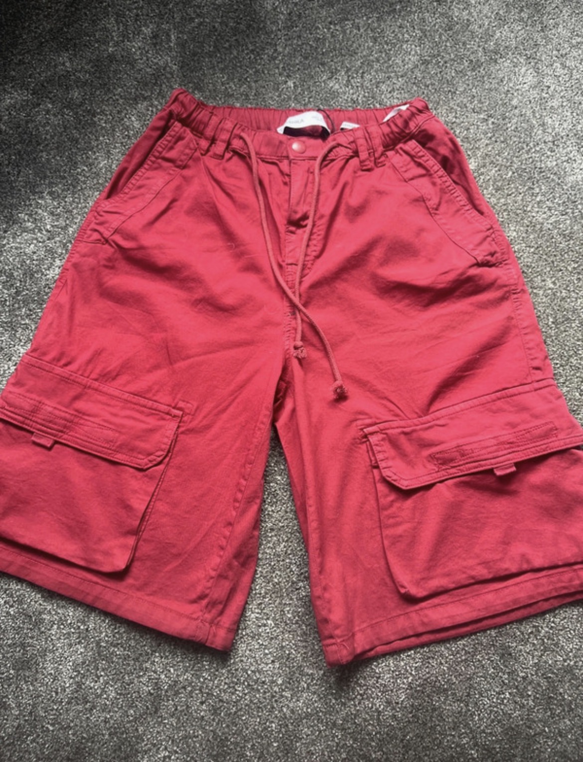 Bershka Bermuda skater red shorts jort cargos size s
