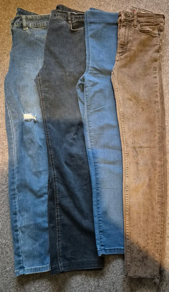 Bundle of Ladies Skinny Jeans x 4