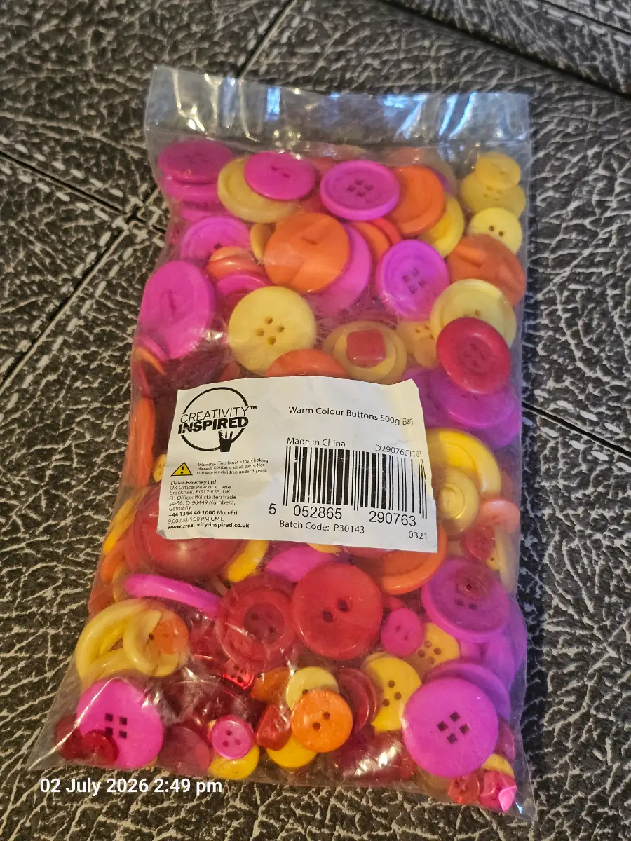 500g Warm Buttons mixed sizes
