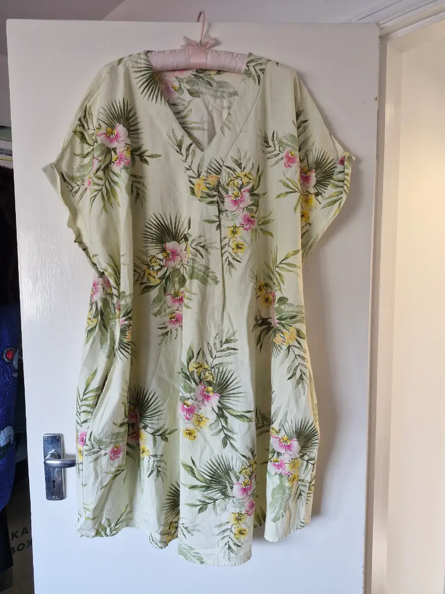 Beautiful Bonmarche Linen Blend Dress | Functional Pockets | Size 24