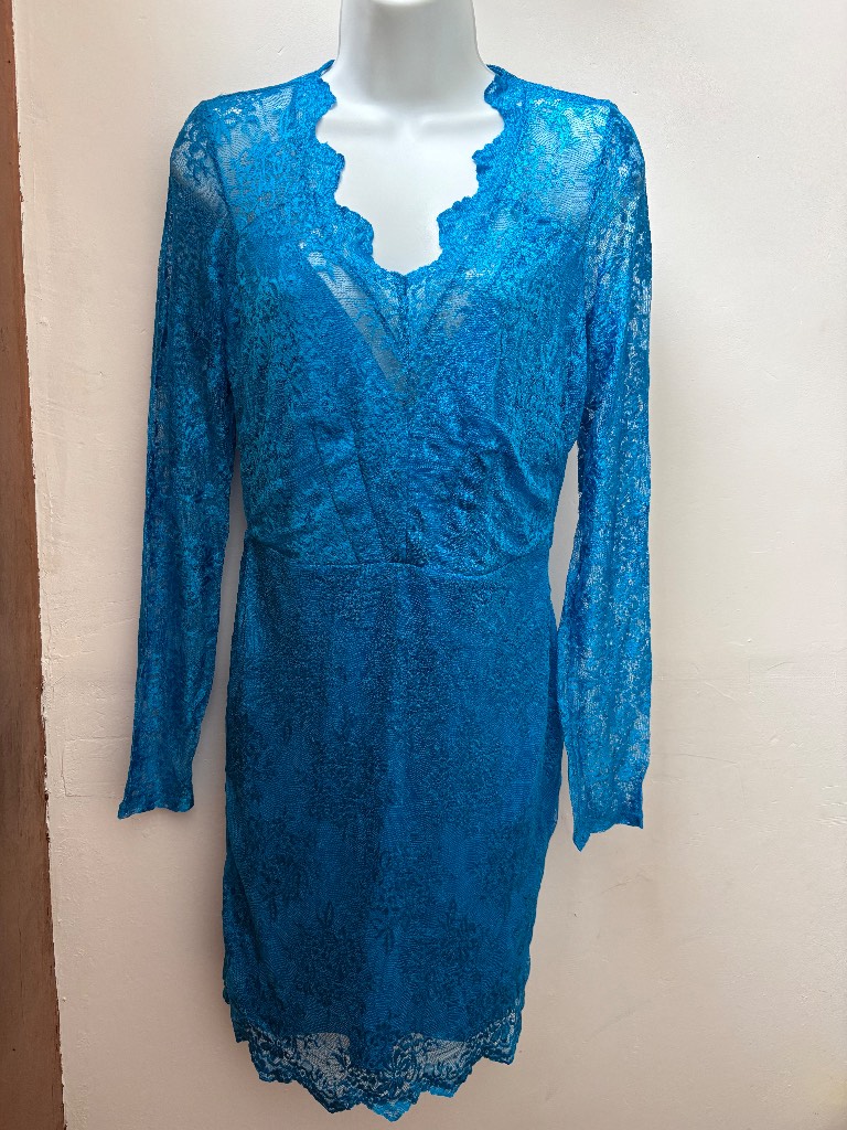 BNWT cobalt blue River Island lace type dress size 12