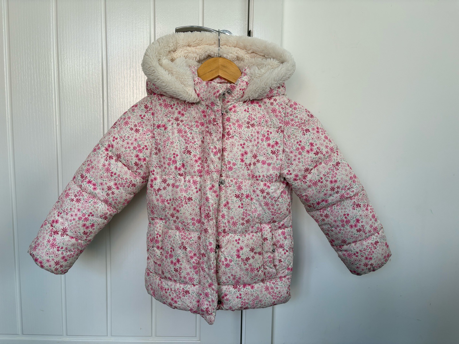 Girls Pink Floral Puffer Coat with Faux Fur Hood - Age 6-7 Years