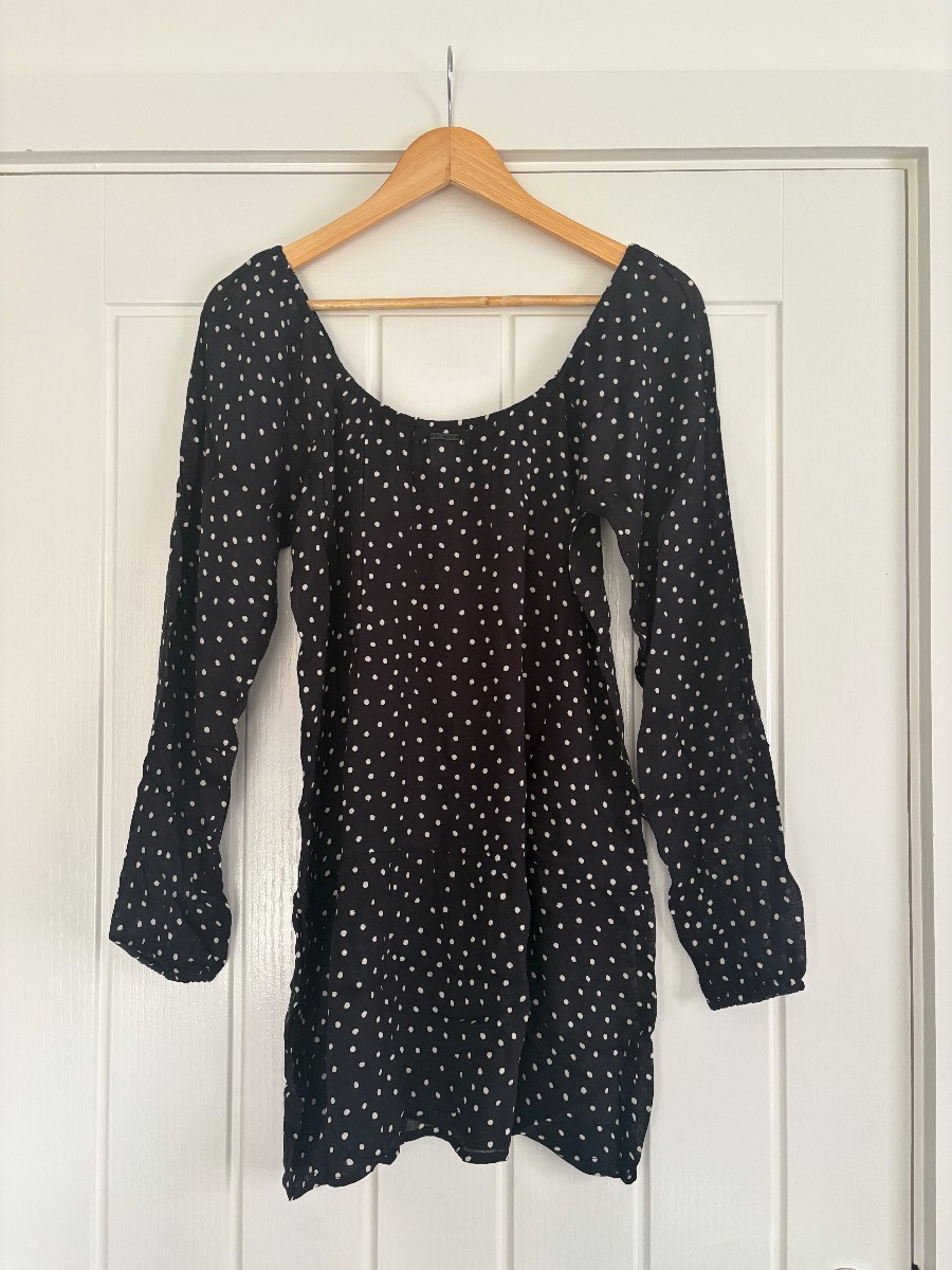 Women’s Billabong Black Polka Dot Long Sleeve Mini Dress / Beach / Pool Throwover / Coverup - XS (6)