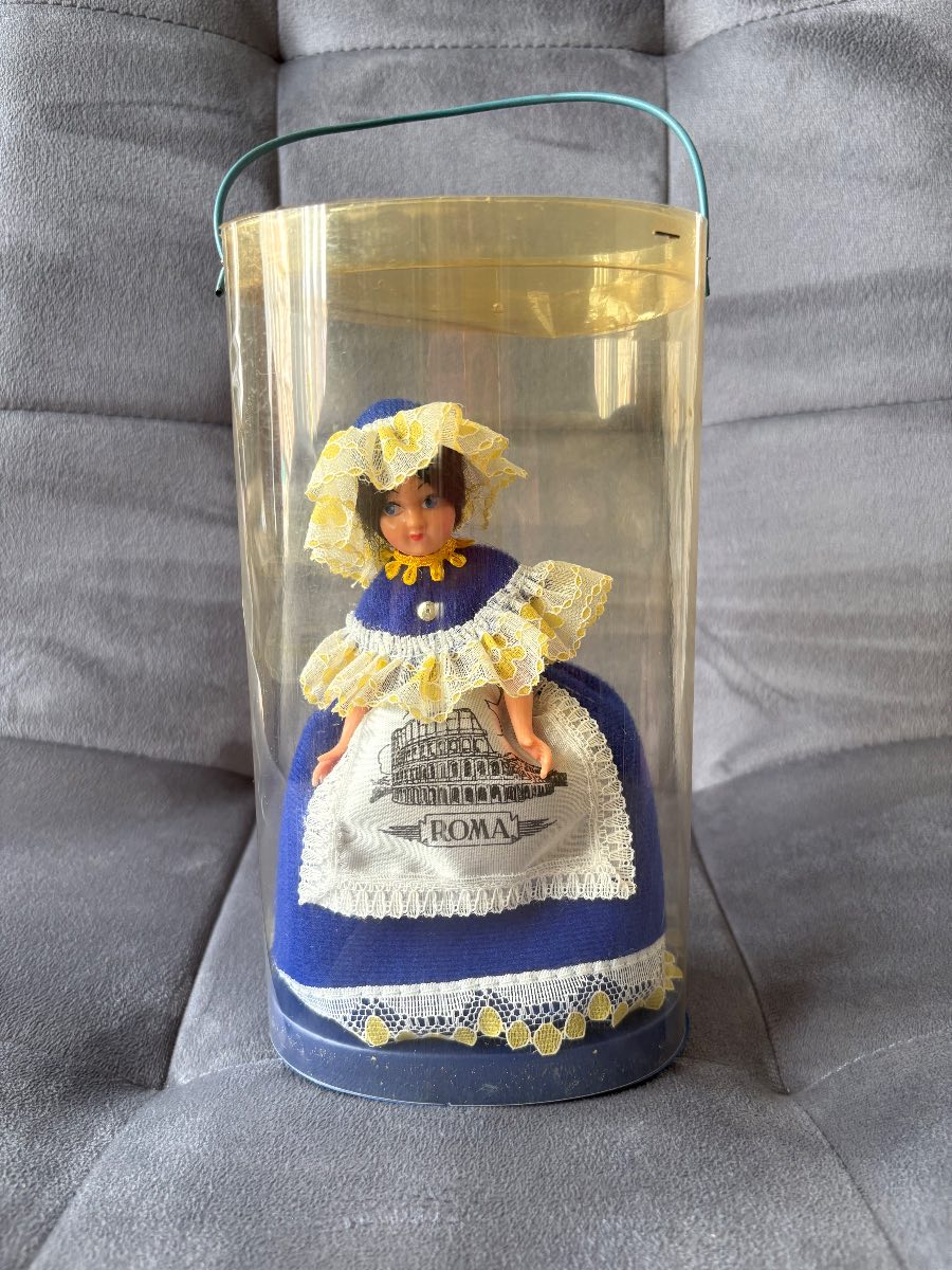 Vintage Italian Souvenir Doll – Roma / Rome Folk Dress with Original Case