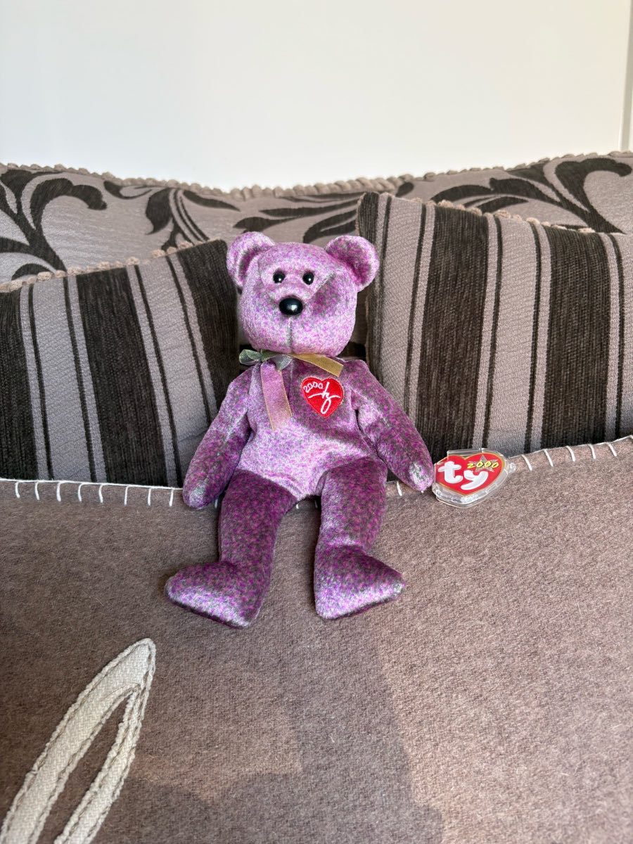 Ty Beanie Baby 2000 Signature Bear – Retired Collectible Teddy Plush