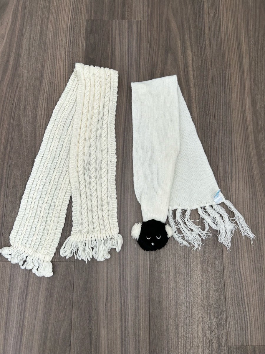 Kids Scarves x2