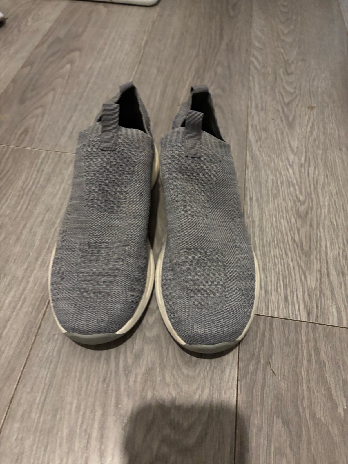Womens 9 slip ons