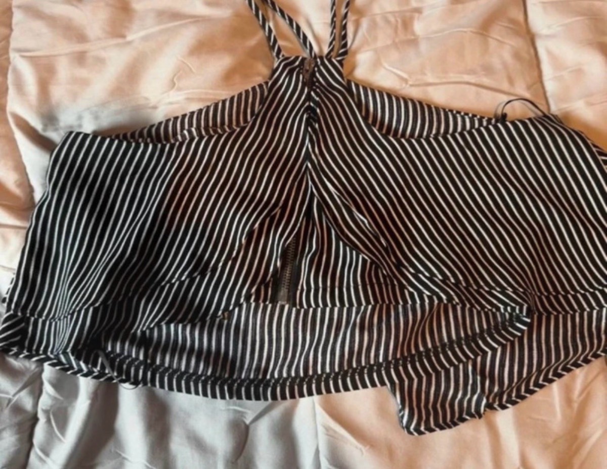 Cameo Rose Stripe Frill Crop Top