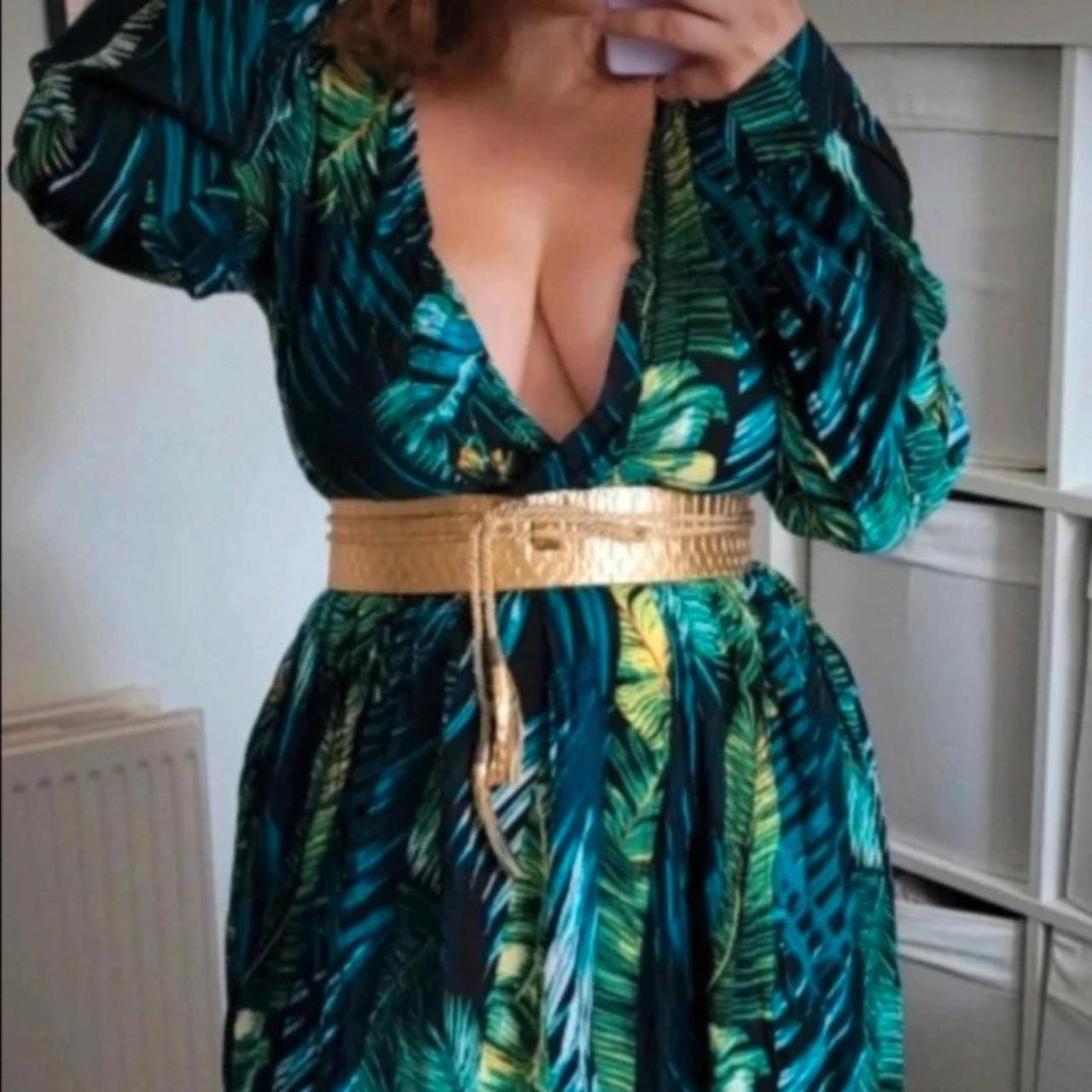 Stunning gold statment croc effect waist belt with tassels