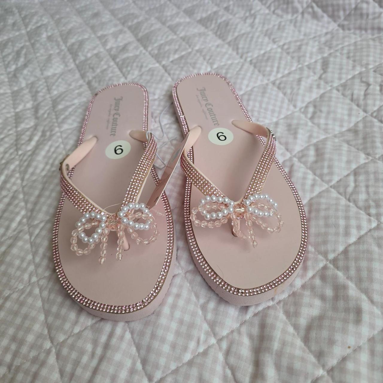 Stunning Light Pink  Diamond And Pearl Juicy Couture Bow Flip Flops UK Size 7