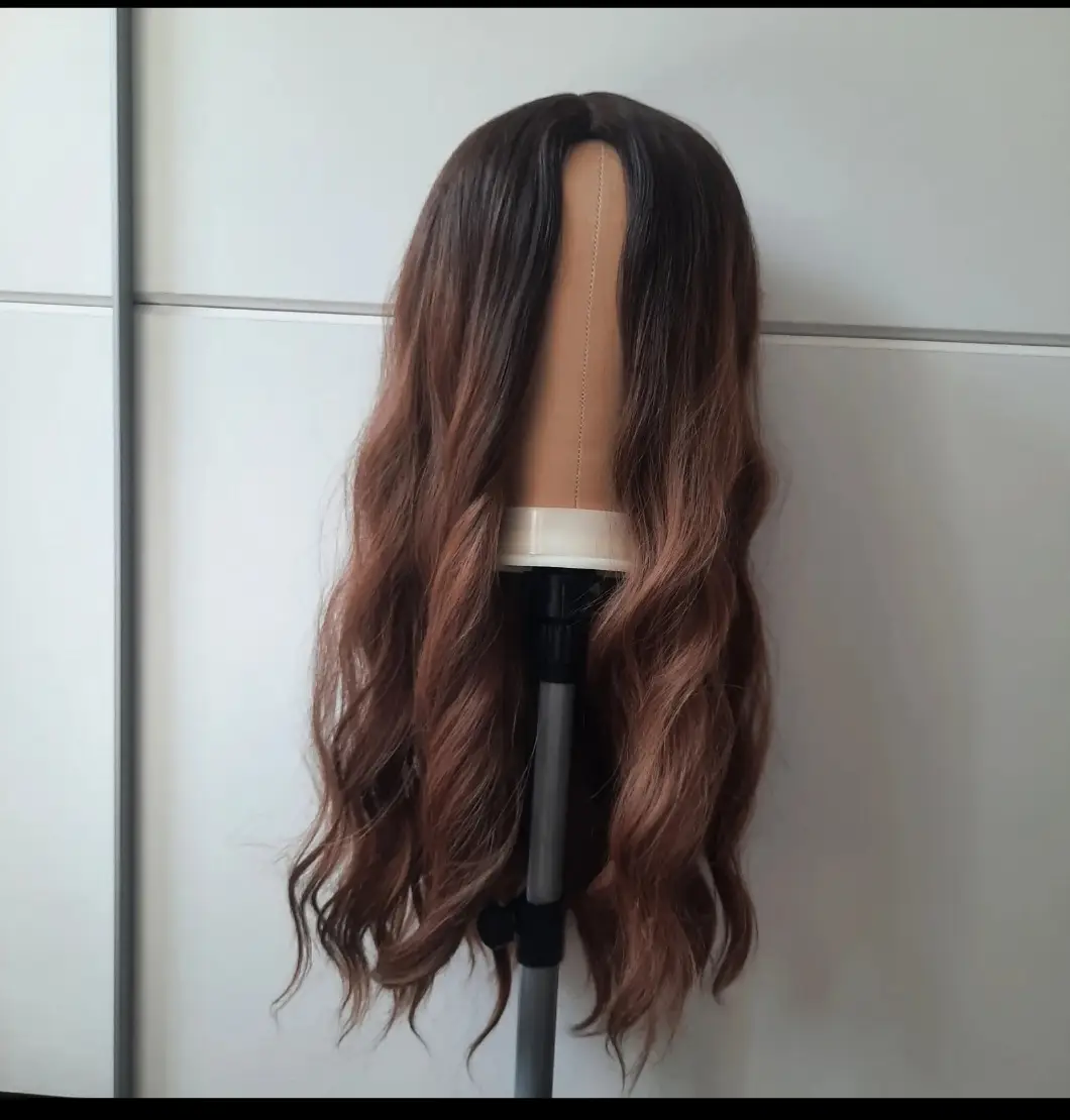 Wavy wig