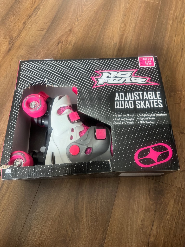 Boxed no fear skates