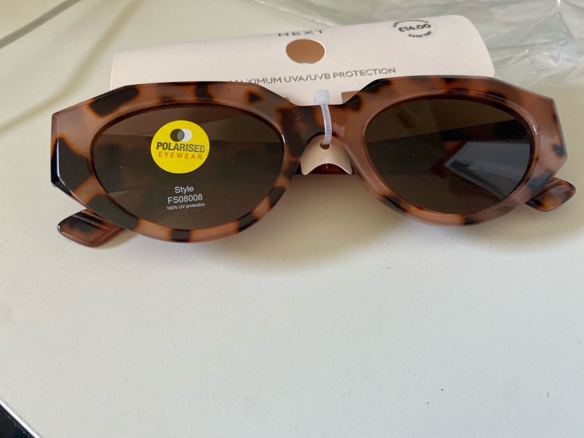 Next beautiful polarised brown sunglasses