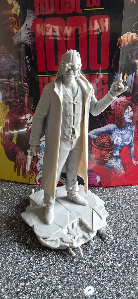 H3LL Creator-Victor Gideon 1/10TH Scale Resin Statue Unpainted