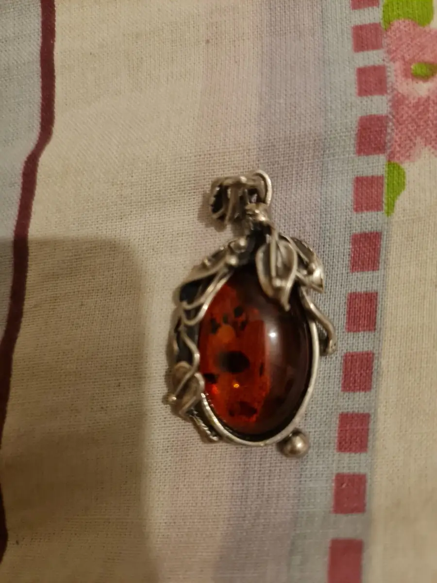 Vintage Cognac baltic Amber pendant on leaf/Vine mount