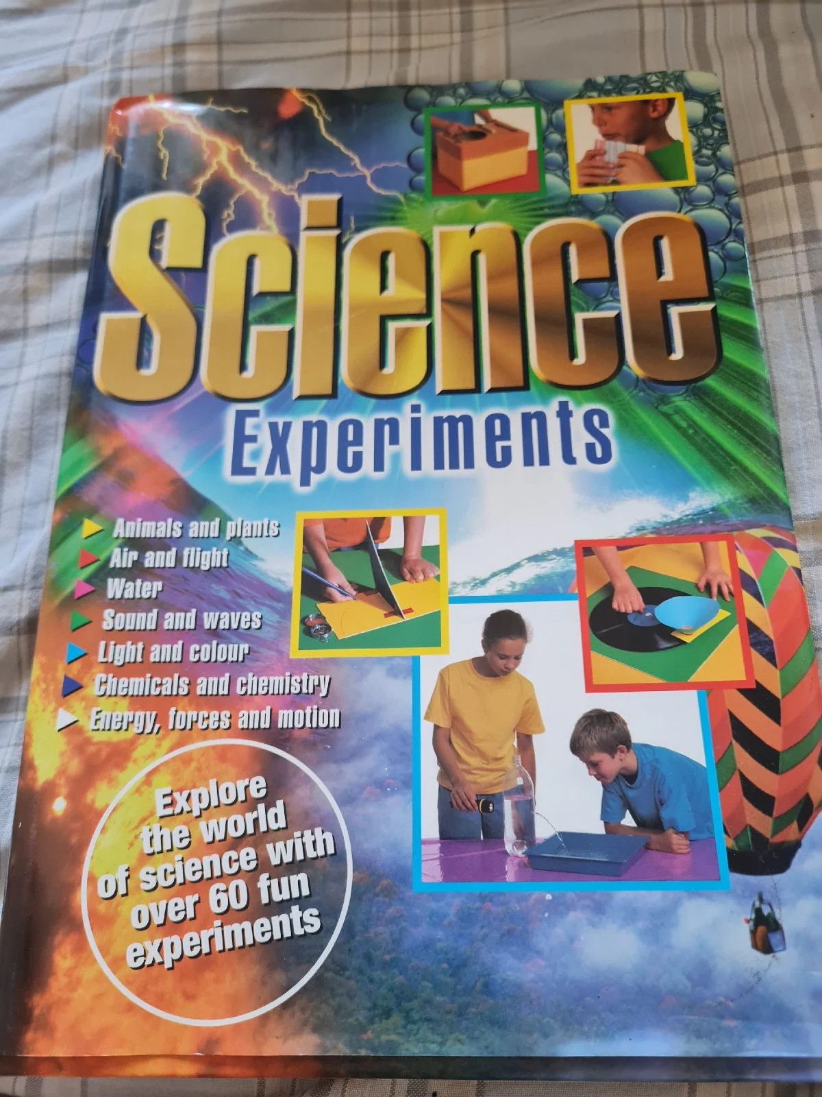 Science experiments hard back book 60 experiments