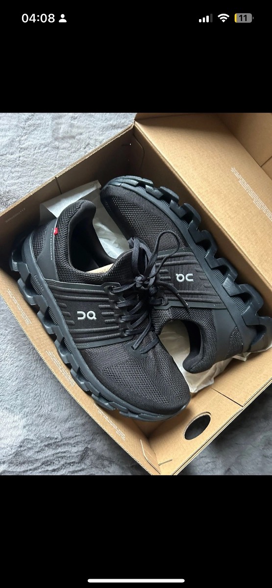 On Cloud Trainers - UK Size 9.5