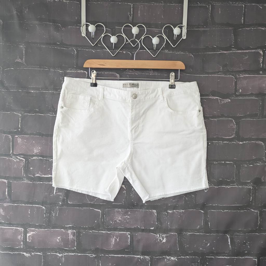 Women's white denim shorts cut offs distressed hem stretch summer holiday - Size 18