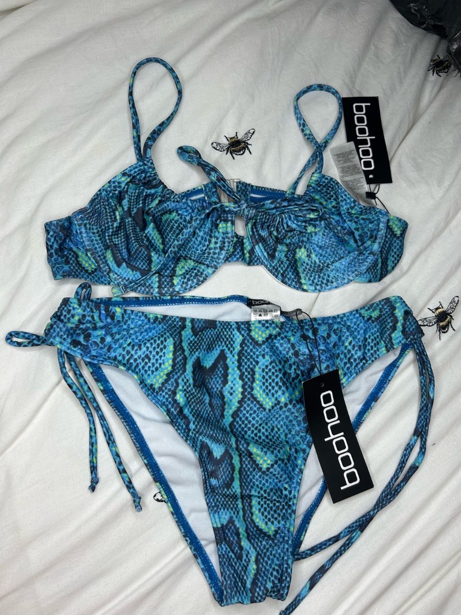 Boohoo blue snake print bikini brand new with tag size 10-12