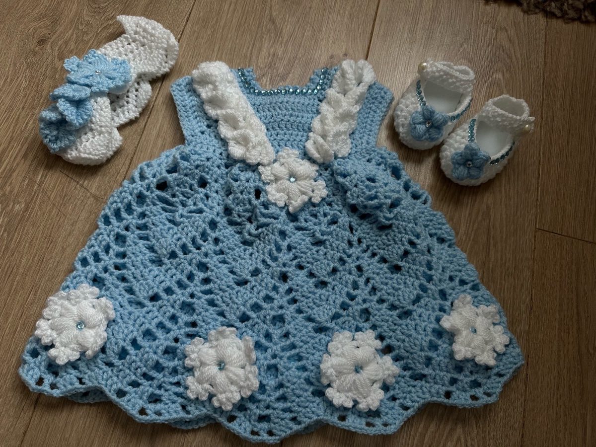 Beautiful crochet dress set