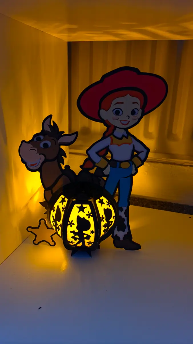 Create your own Jessie and bullseye lantern kit! Crafting activity! Decoration! Novelty lighting!