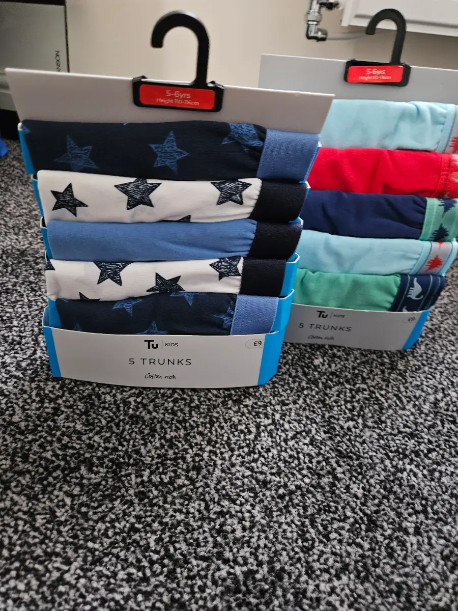 Boys 5-6 years trunks bundle x2 packs