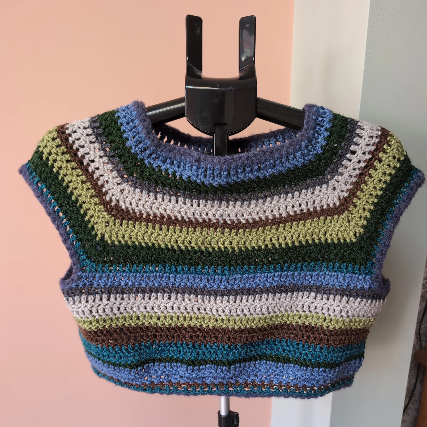 Handmade Cropped Retro Knitted Top with Short Sleeves and Stripe Pattern - Women’s UK 12 - 14