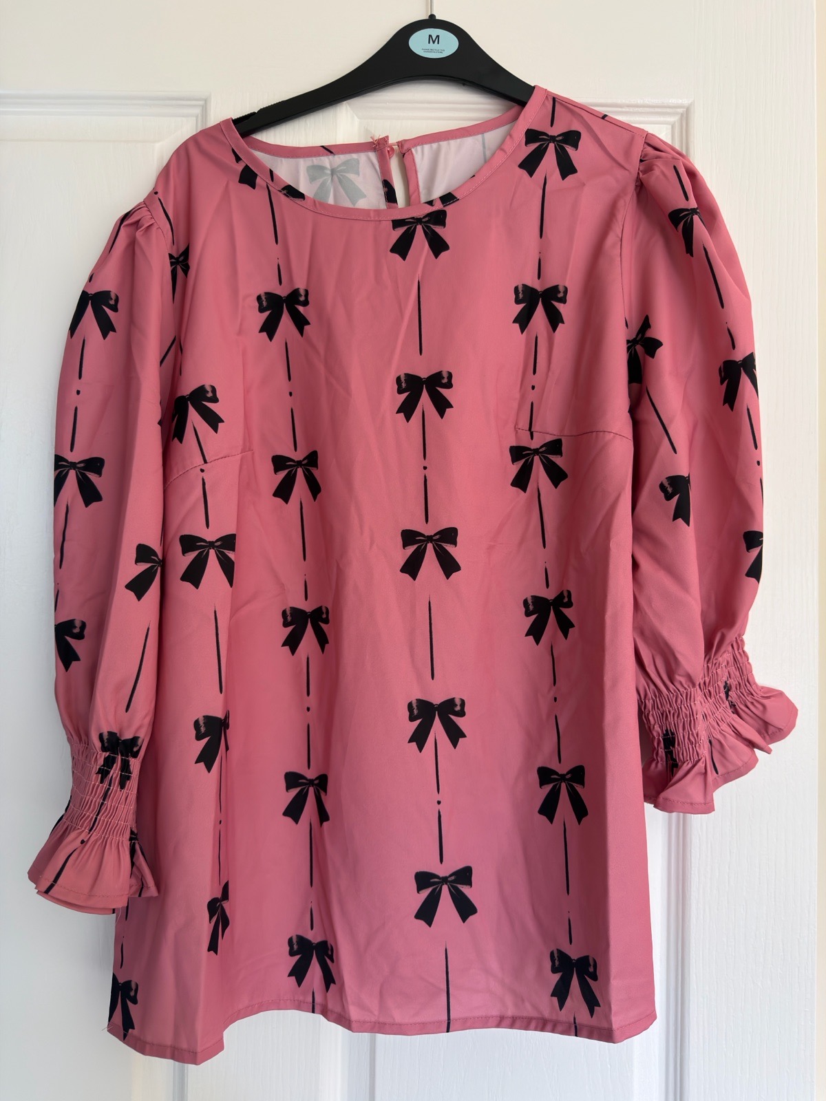 SHEIN Clasi Bow Print Round Neck Fitted Mid Line Blouse
